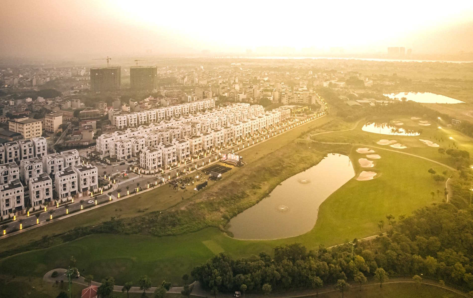 Biệt thự golf view Long Biên - Sản phẩm độc bản tại Long Bien Golf Villas